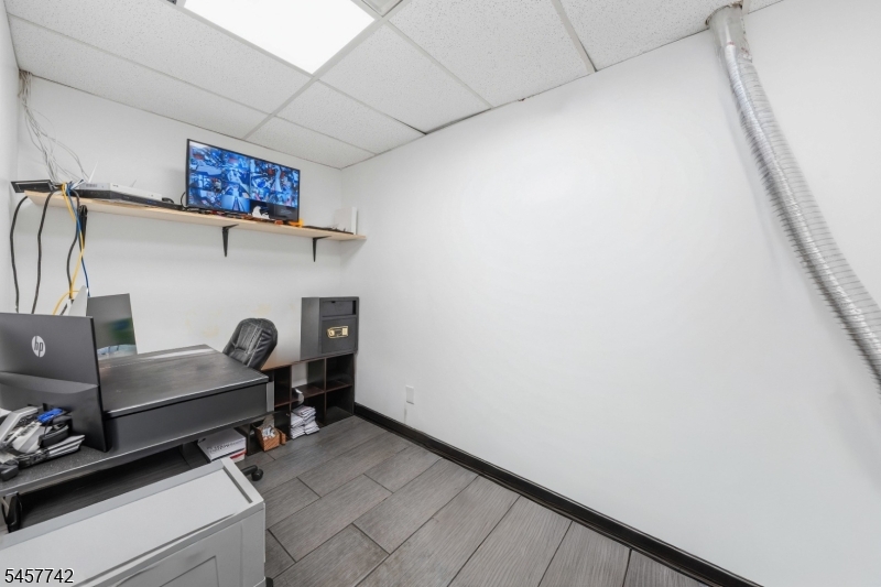 1014 Stuyvesant Ave Property Photo 14