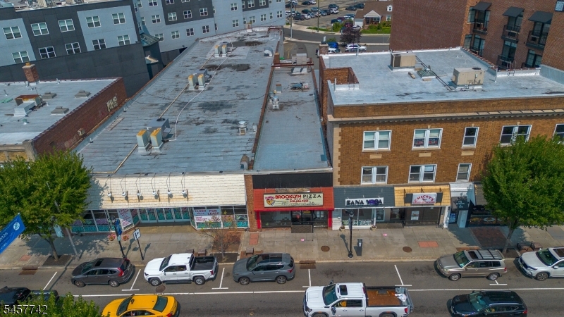 1014 Stuyvesant Ave Property Photo 17