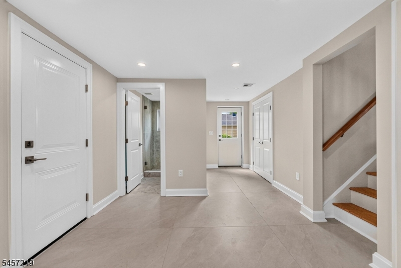 15 Haussler Ter Property Photo 20