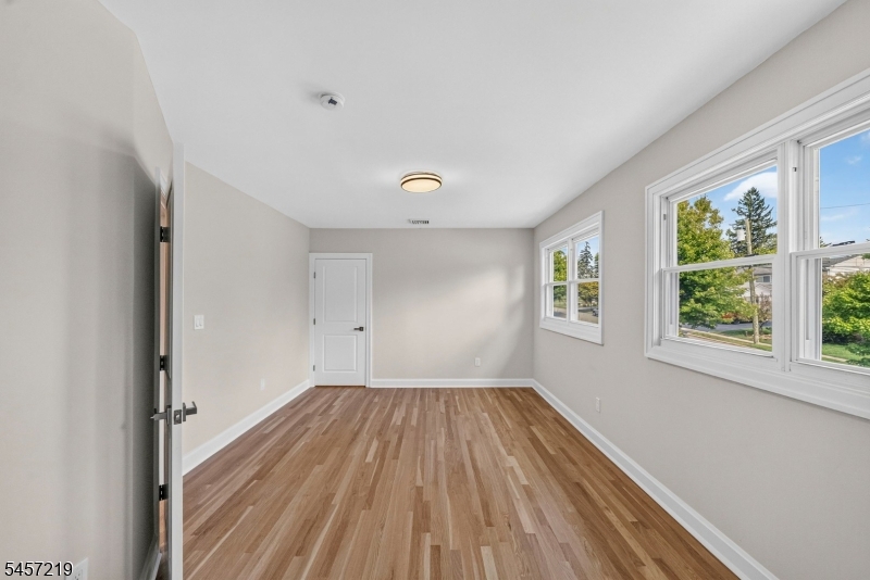 15 Haussler Ter Property Photo 32