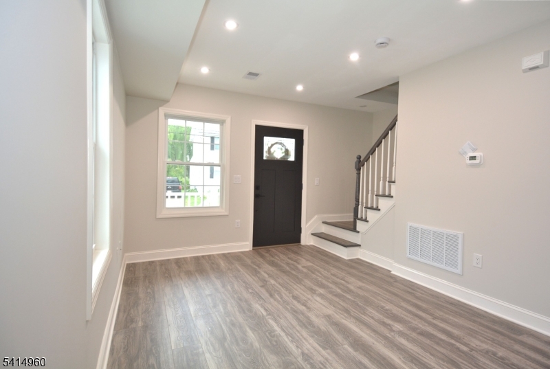 3 Brown St Property Photo 4