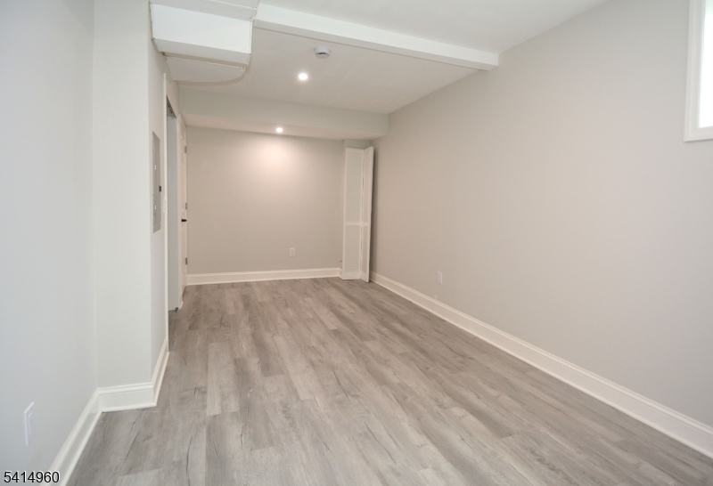 3 Brown St Property Photo 10