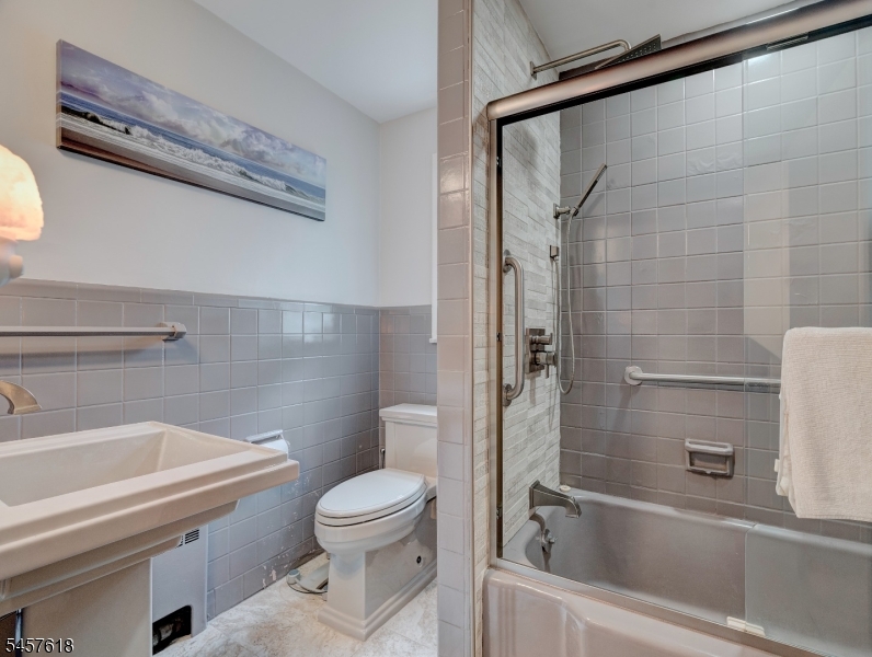 674 Eagle Rock Ave Property Photo 17