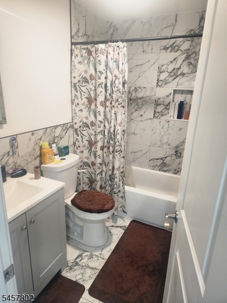51 Geneva St Property Photo 12