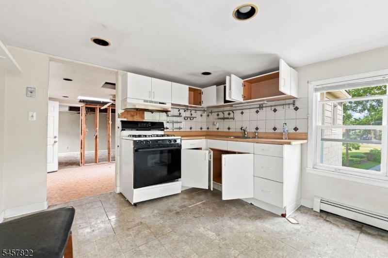 437 State Route 10 Property Photo 12