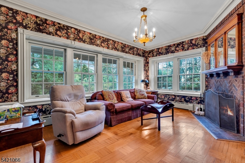 1112 Watchung Ave Property Photo 18