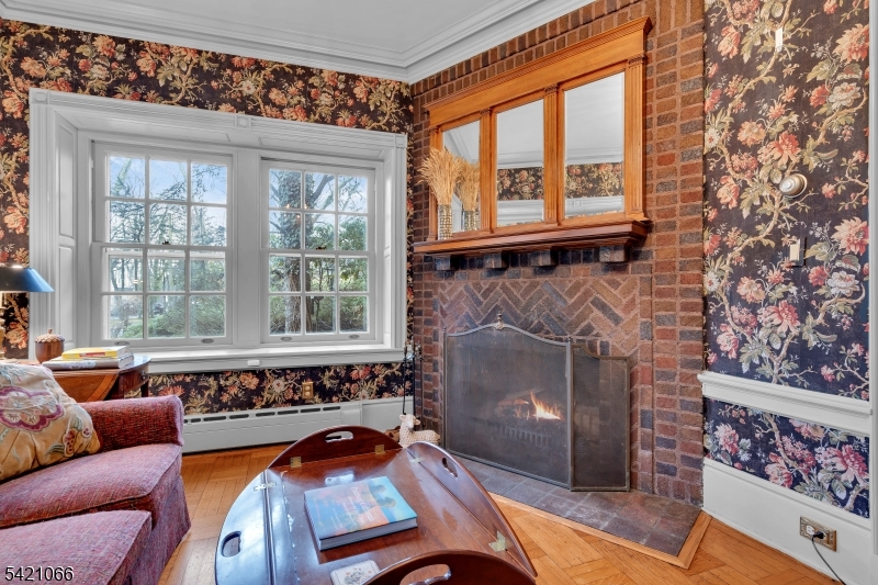 1112 Watchung Ave Property Photo 19