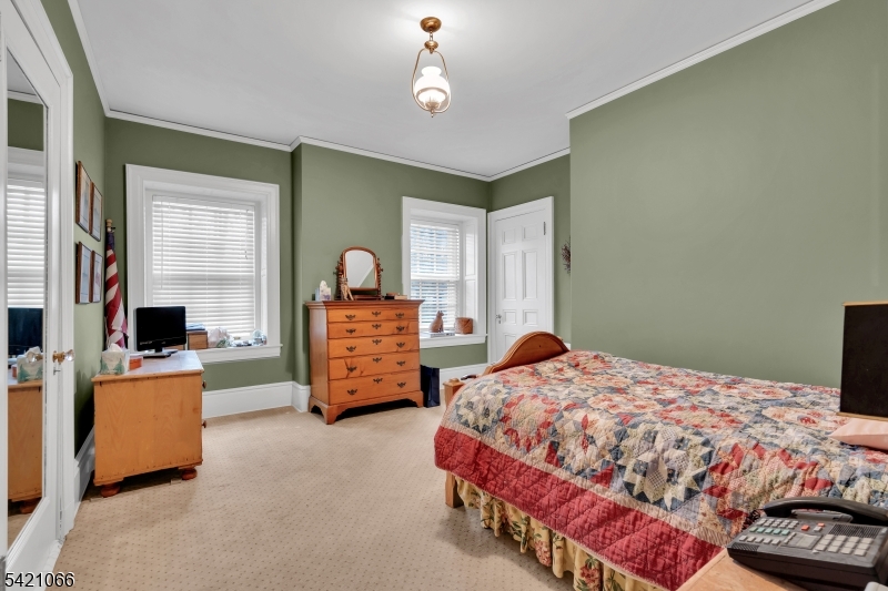 1112 Watchung Ave Property Photo 30