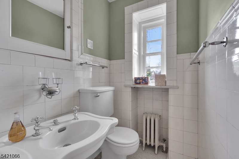 1112 Watchung Ave Property Photo 35