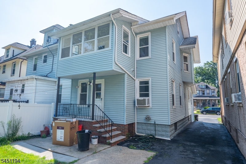 159 E Grant Ave Property Photo 2