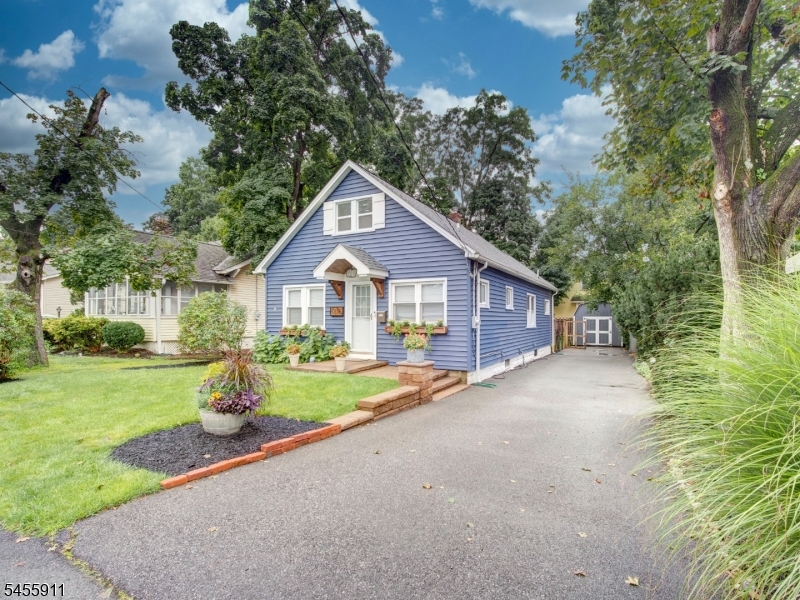 1 Condict St Property Photo 1