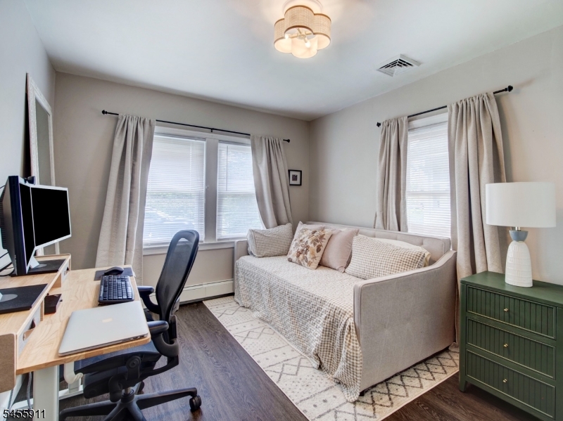 1 Condict St Property Photo 15