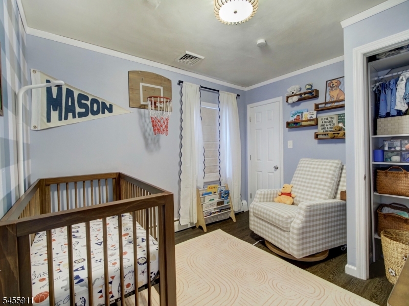 1 Condict St Property Photo 17
