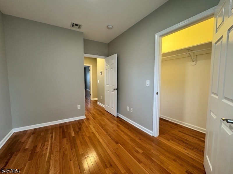 968 Dehart Pl Property Photo 10