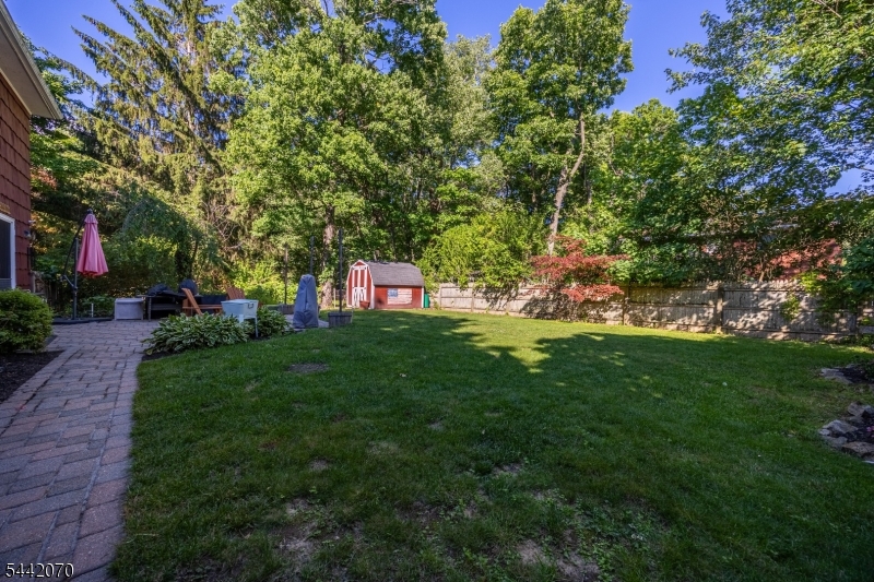 52 Aspen Ln Property Photo 21