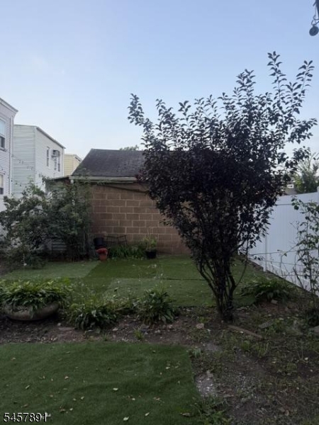 16 Hazel Pl Property Photo 19