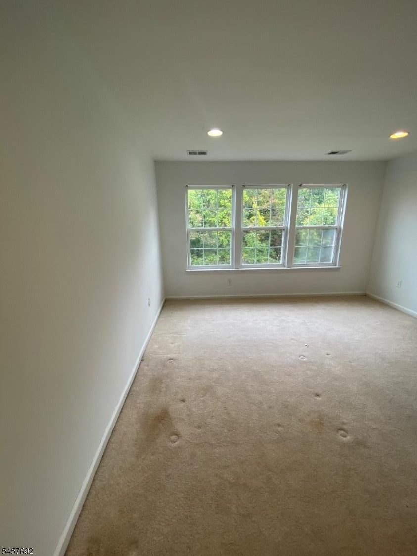 40 Black Bear Ct Property Photo 7