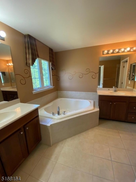40 Black Bear Ct Property Photo 8