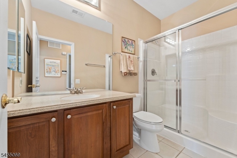 574 Post Ln Property Photo 33