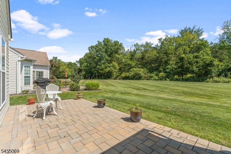 574 Post Ln Property Photo 37