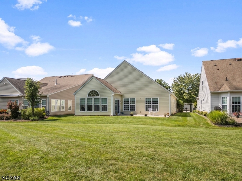 574 Post Ln Property Photo 41