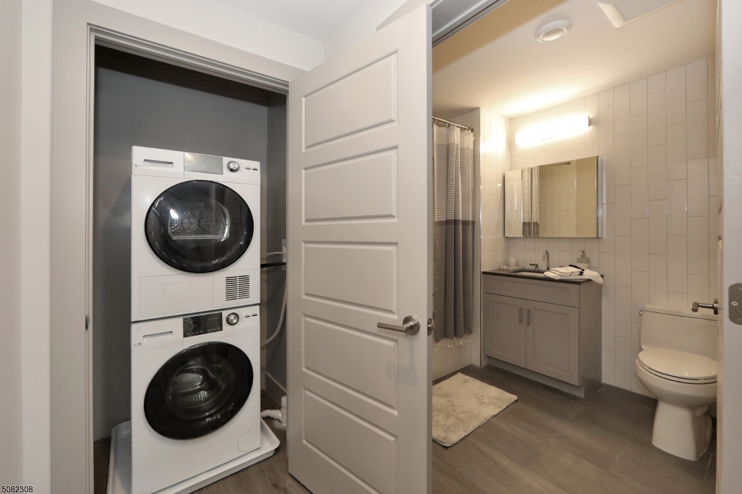 548 Franklin Ave 308 Property Photo 6