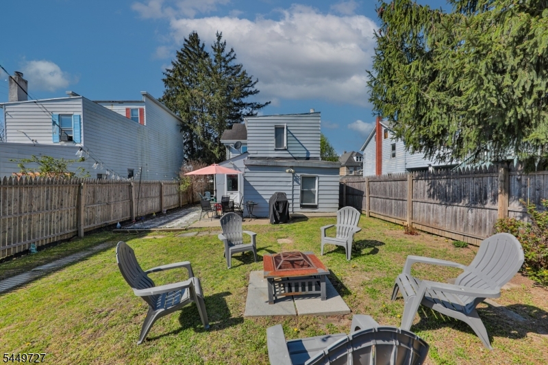 389 Grant St Property Photo 46