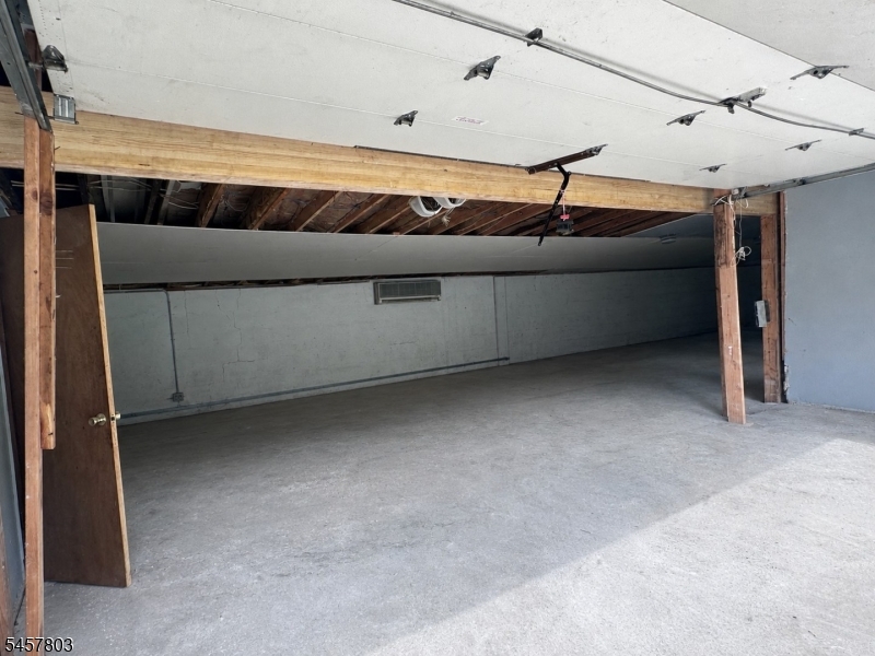 60 Mountain Ave Rear Property Photo 3