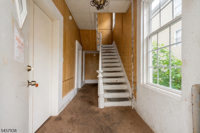 270 Hamilton Ave Property Photo 14