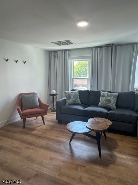 40 Jay St 3 Property Photo 1