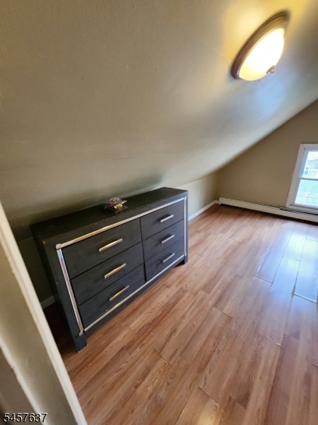 230 Pine St Property Photo 18