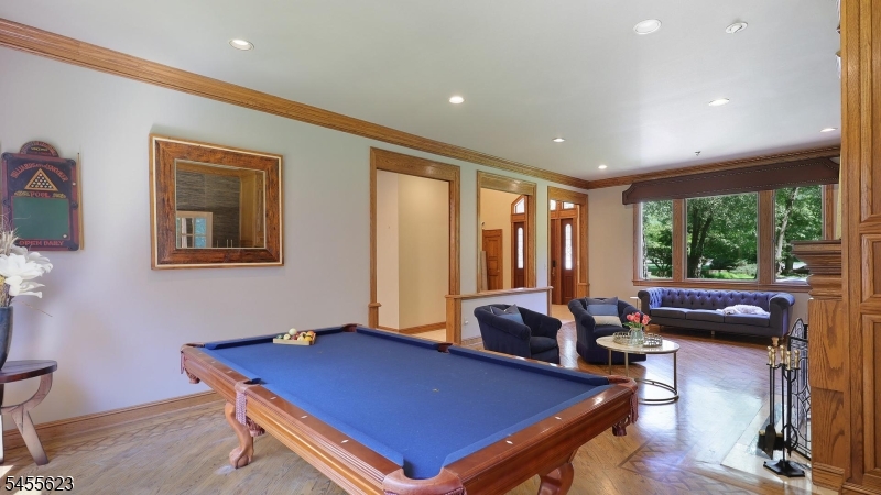 12 Hill Hollow Rd Property Photo 8
