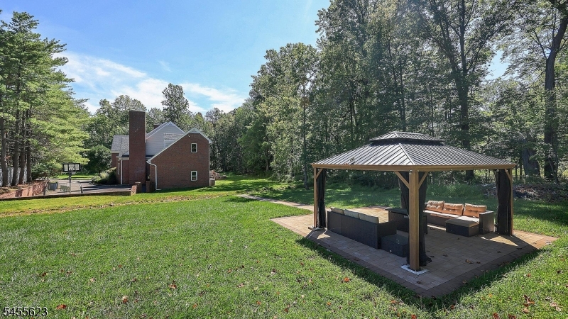 12 Hill Hollow Rd Property Photo 46