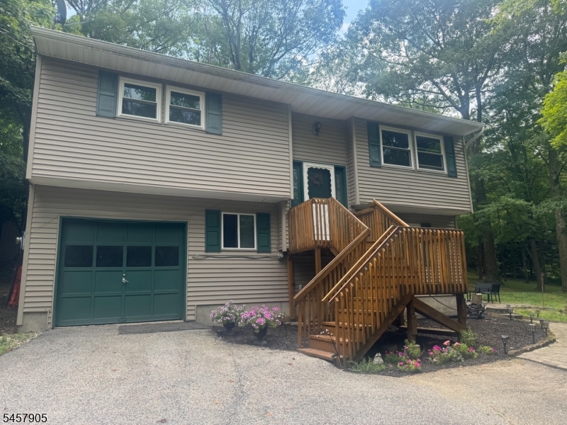 88 Wawayanda Rd Property Photo 1