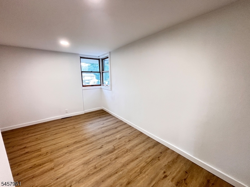 20 Garbarino Ave Property Photo 24