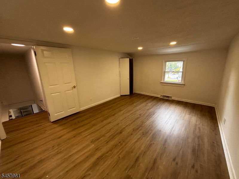 20 Garbarino Ave Property Photo 26