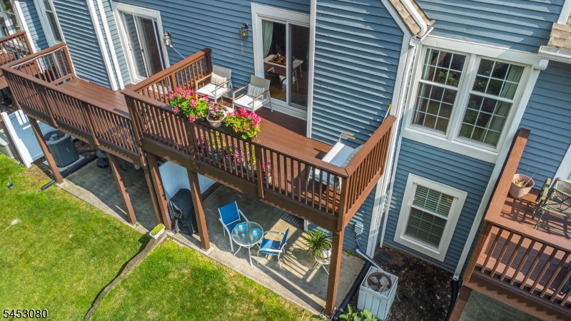 54 Woodledge Ct Property Photo 32