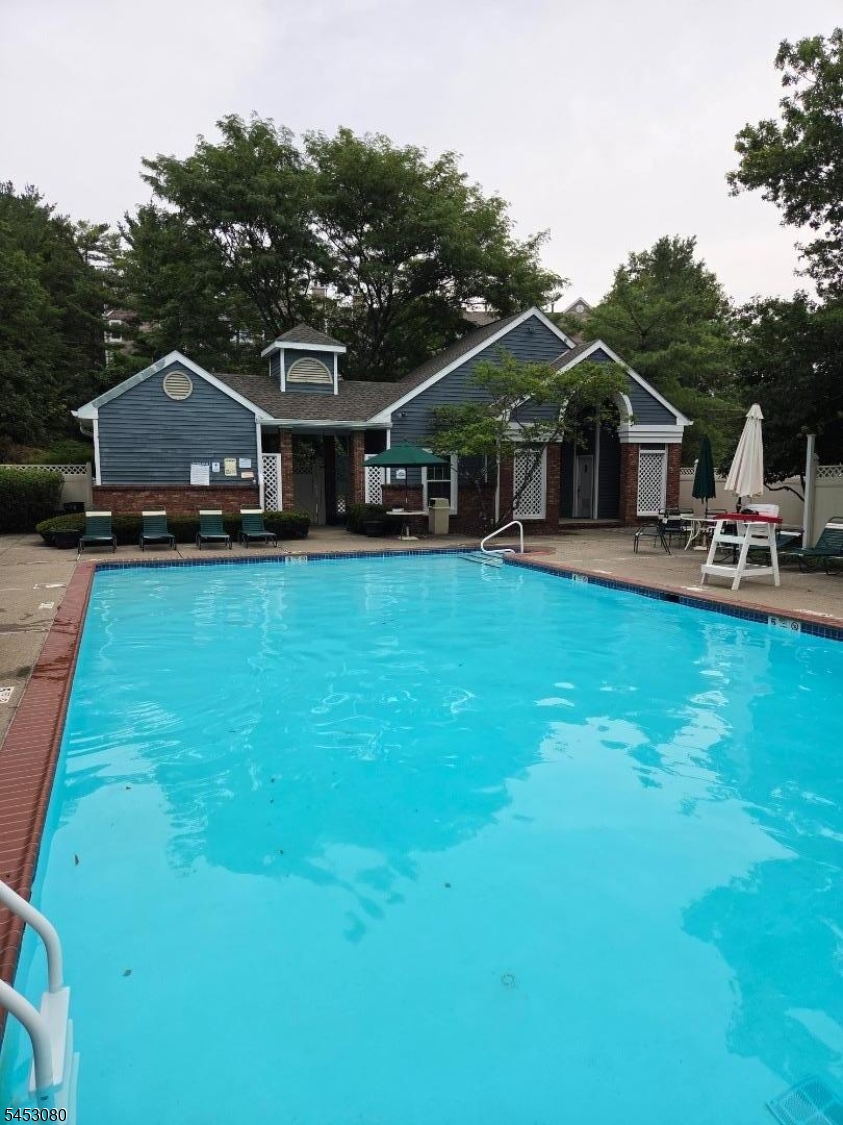 54 Woodledge Ct Property Photo 34