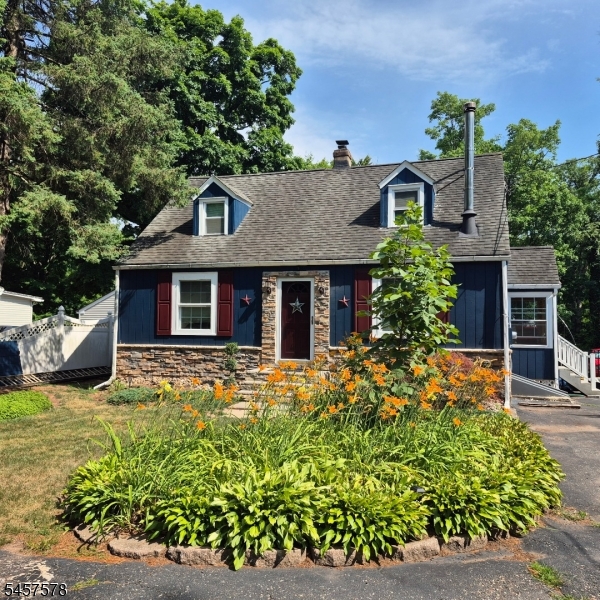 922 Us 202 N Property Photo 1