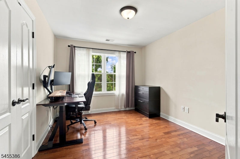 18 Kendall Rd Property Photo 16