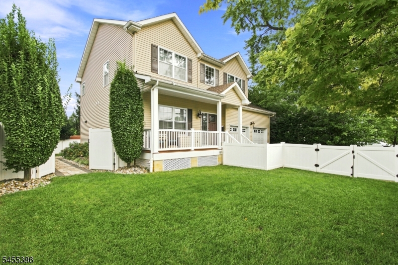 18 Kendall Rd Property Photo 25