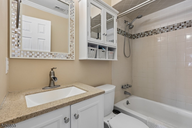 1 Beaver Creek Dr 4 Property Photo 20