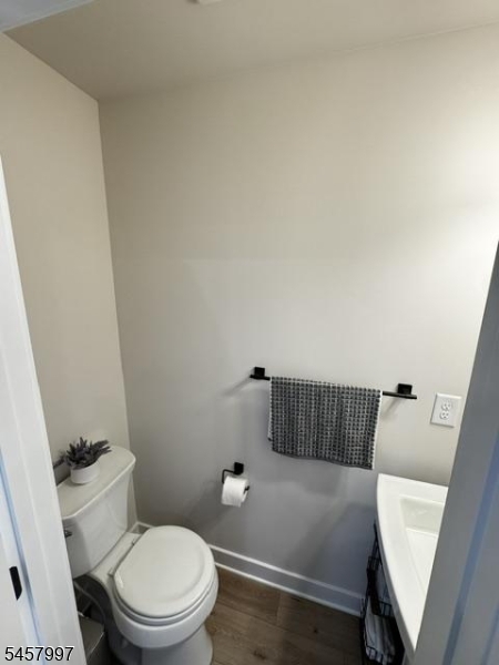 114 Bergen St Property Photo 6