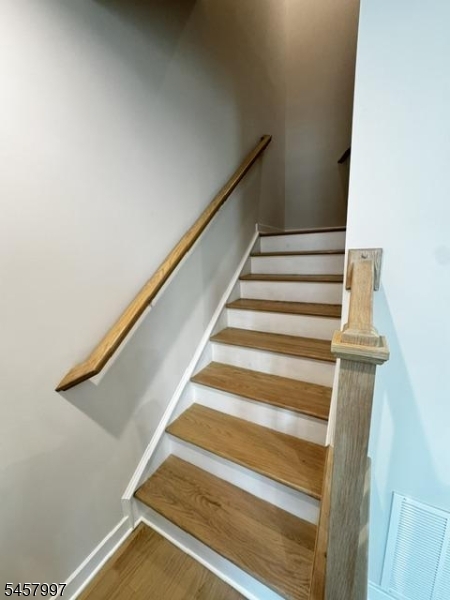 114 Bergen St Property Photo 7