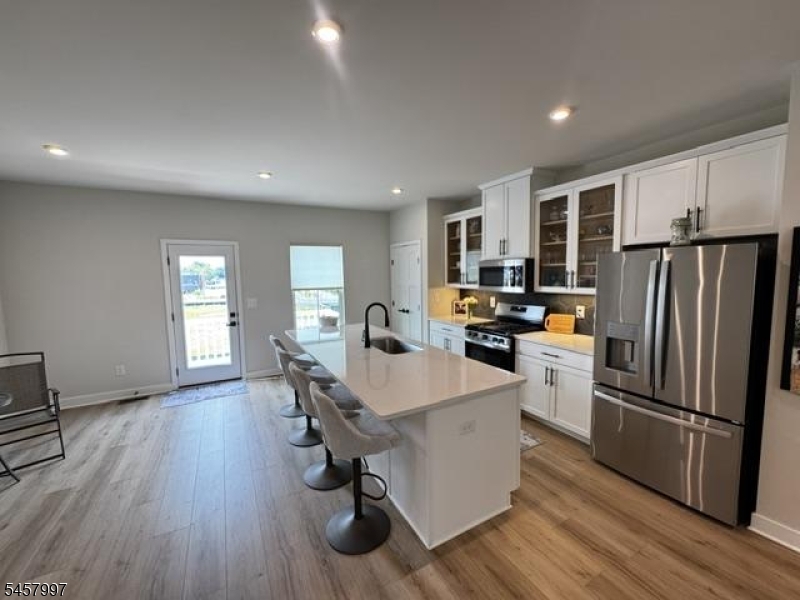 114 Bergen St Property Photo 28