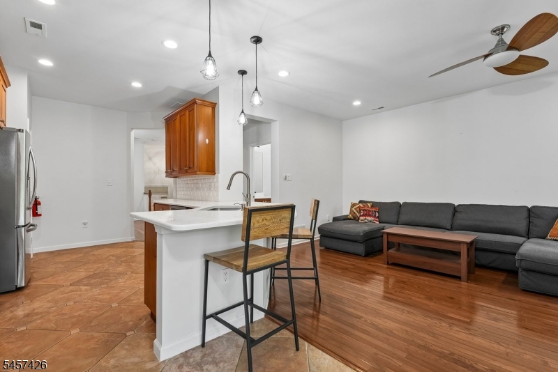 19 Jackson Ave Property Photo 10