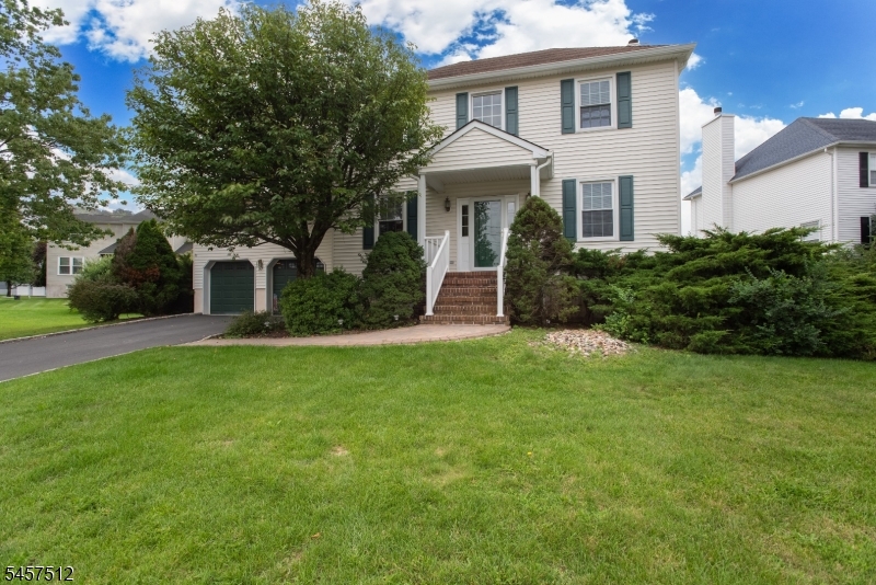 97 Fisher Dr Property Photo 2