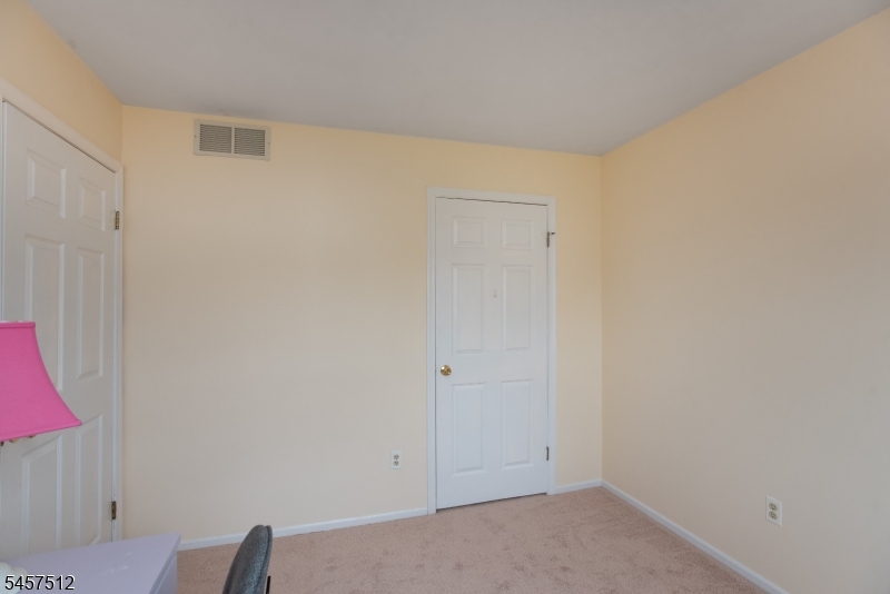 97 Fisher Dr Property Photo 26