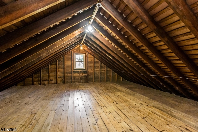 22 Sheridan Avenue Property Photo 30