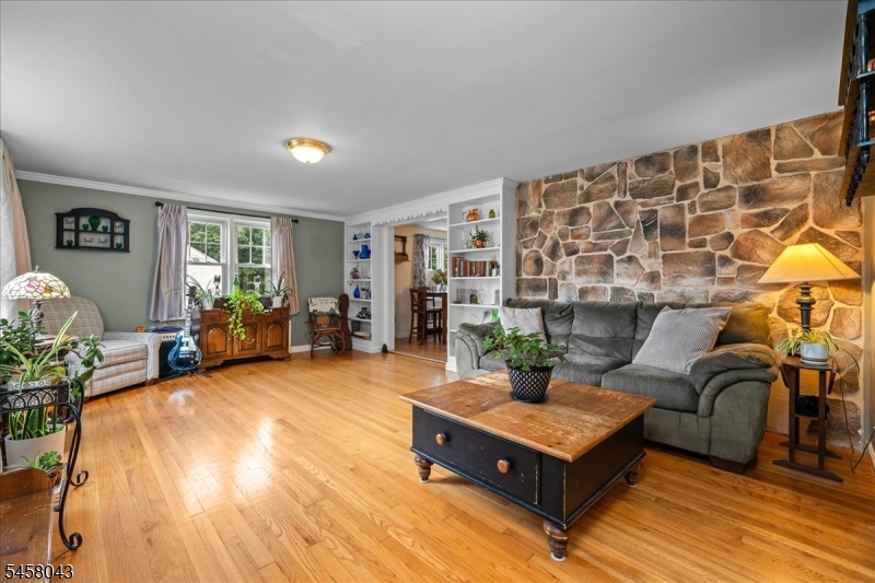 7 Ridgewood Rd Property Photo 5